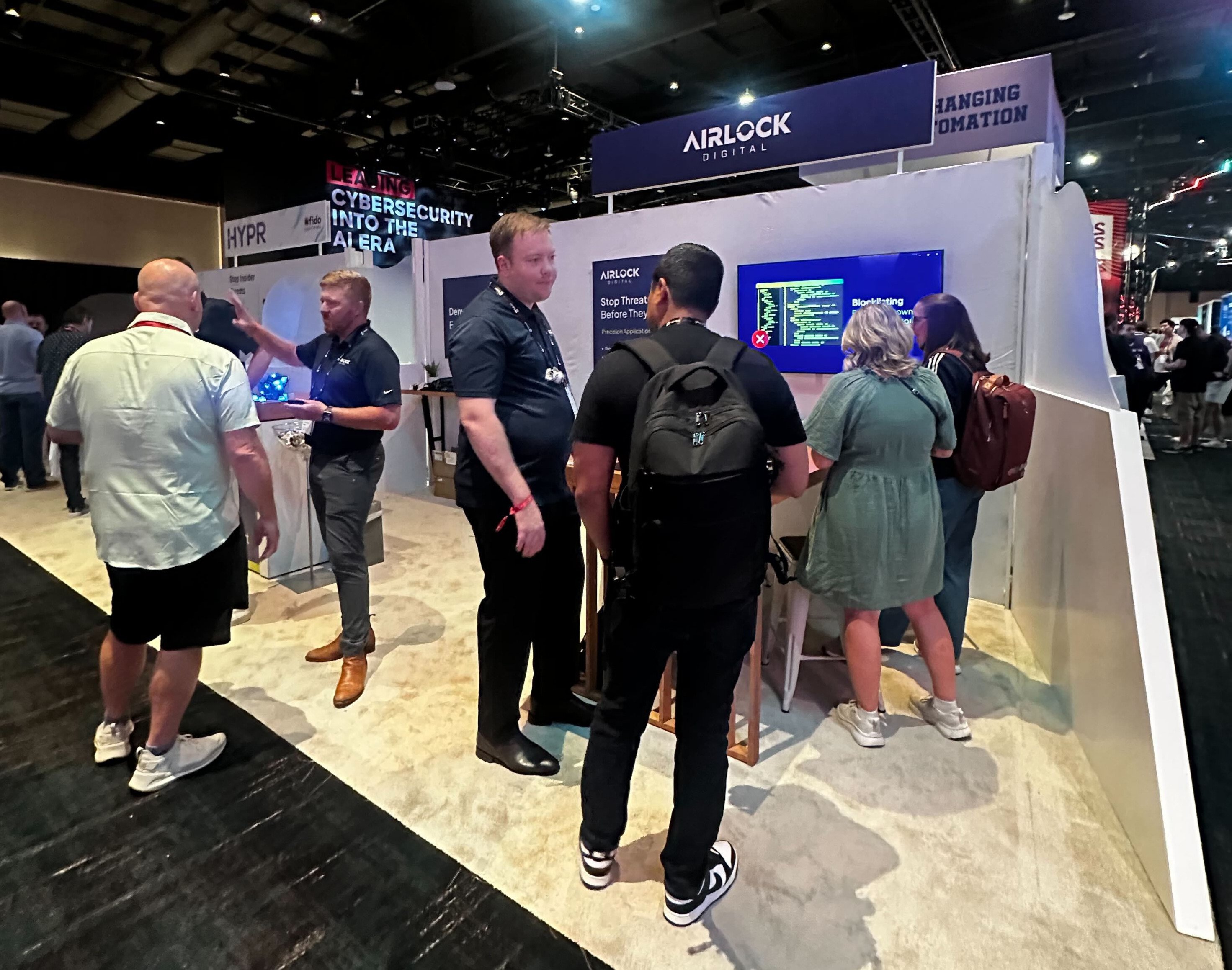 FalCon Airlock Digital Booth 2